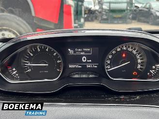 Peugeot 208 1.2 VTi Allure Led Navi Climate Cruise picture 19