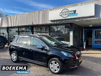 Voiture accidenté Peugeot 2008 1.2 PureTech Allure Navigatie Camera Climate 2018/12