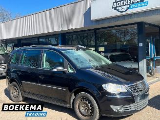 uszkodzony samochody osobowe Volkswagen Touran 2.0 TDI 170PK Highline Stoelverw. Cruise Climate 2008/5