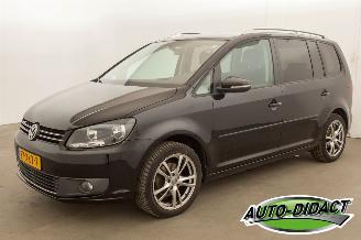 krockskadad bil auto Volkswagen Touran 1.2 TSI Airco 2012/6