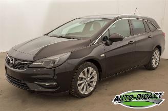 Coche accidentado Opel Astra Sport Tourer 1.2 Navi 90.003 km 2020/7