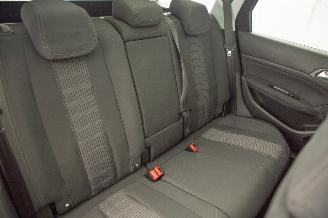 Peugeot 308 SW 1.2 Pano 96KW PureTech Blue Lease picture 32