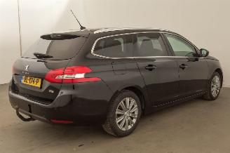 Peugeot 308 SW 1.2 Pano 96KW PureTech Blue Lease picture 4