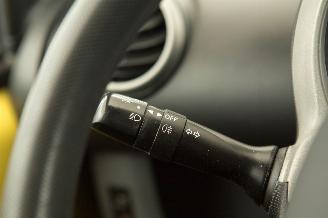 Peugeot 107 1.0-12V XS picture 12