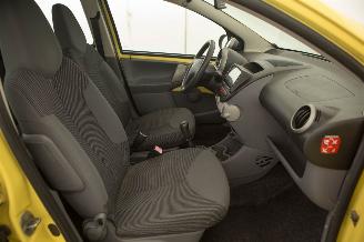 Peugeot 107 1.0-12V XS picture 19