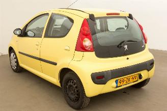 Peugeot 107 1.0-12V XS picture 3