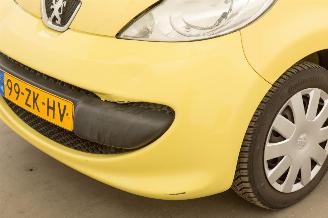 Peugeot 107 1.0-12V XS picture 28