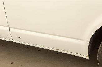 Volkswagen Transporter 2.5 TDI 9 persoons picture 31
