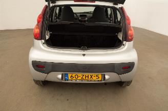 Peugeot 107  picture 28
