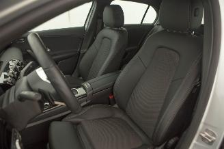 Mercedes A-klasse A200 Automaat Mild Hybrid Business Line picture 27