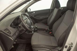 Hyundai I-20 1.0 T-GDI Airco picture 24