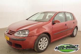 skadebil auto Volkswagen Golf 1.6 FSI Comfortline 2004/3