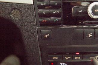 Mercedes E-klasse E200 Coupé Motorschade picture 12