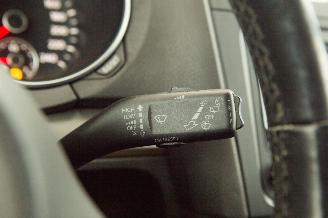 Volkswagen Golf 1.6 TDI Airco picture 13