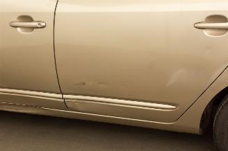 Kia Carens 2.0 automaat 7 Persoons picture 24