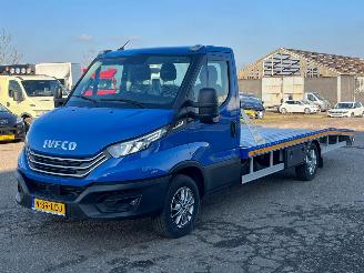 skadebil bedrijf Iveco Daily 35D18H 3.0 300 Automaat 2024/11