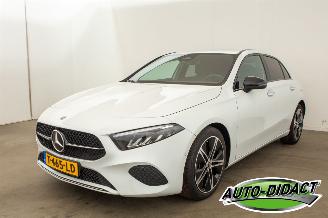 Damaged car Mercedes A-klasse A180 Luxury Line Automaat 2023/7