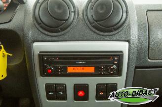 Dacia Logan 1.6-16V Lauréate 7p. picture 7