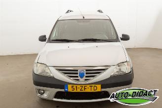 Dacia Logan 1.6-16V Lauréate 7p. picture 37