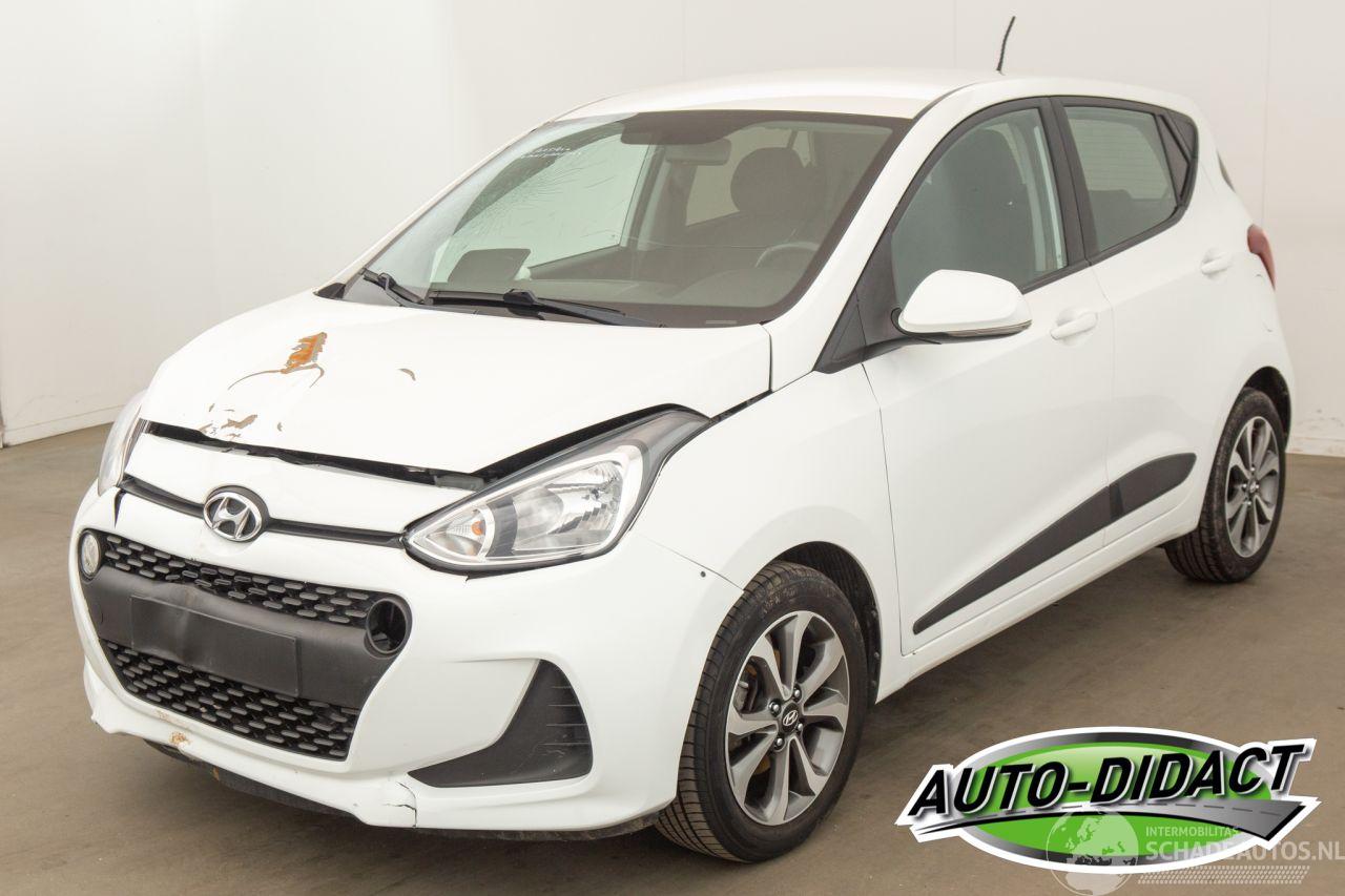Hyundai I-10 1.2i  77.028 km