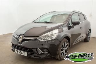 skadebil auto Renault Clio 1.5 DCI Intens Navi 2019/4