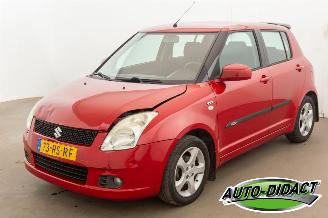 škoda osobní automobily Suzuki Swift 1.5 Exclusive Airco 2005/8