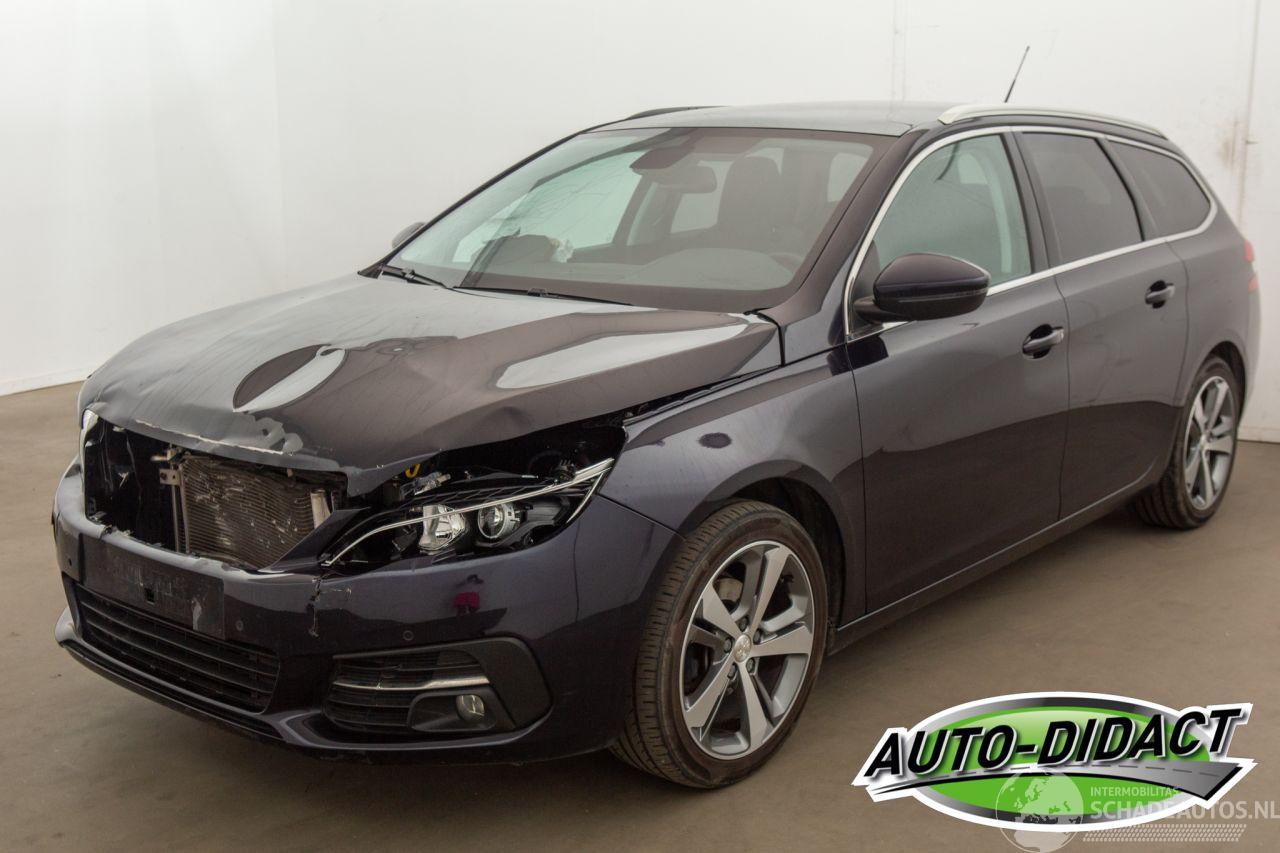 Peugeot 308 1.2 PureTech 76.699 km