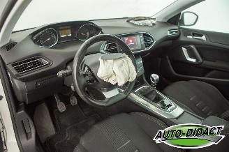 Peugeot 308 1.6 THP Allure Pano Clima Navi picture 23