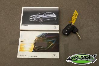 Peugeot 308 1.6 THP Allure Pano Clima Navi picture 27