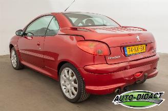 Peugeot 206 CC 2.0-16V Cabrio picture 3
