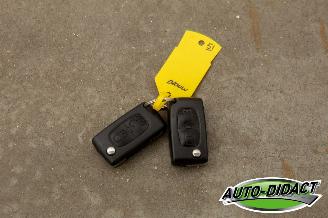 Peugeot 5008 1.6 VTi 7p. Clima Navi Blue Lease picture 25