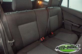 Opel Astra 1.4 Airco picture 18