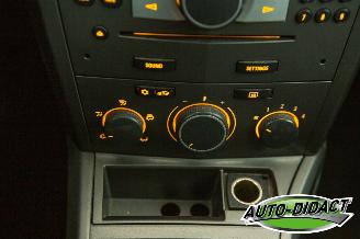 Opel Astra 1.4 Airco picture 9