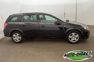 Opel Astra 1.4 Airco picture 33