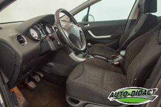 Peugeot 308 SW 1.6 THP XT Clima Pano picture 24