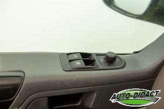 Volkswagen Transporter 2.0 TDI Airco Navi picture 9