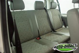 Volkswagen Transporter 2.0 TDI Automaat Airco 9 persoons picture 19