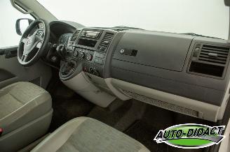 Volkswagen Transporter 2.0 TDI Automaat Airco 9 persoons picture 15