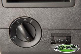 Volkswagen Transporter 2.0 TDI Automaat Airco 9 persoons picture 12