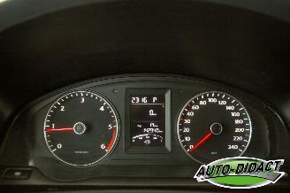 Volkswagen Transporter 2.0 TDI Automaat Airco 9 persoons picture 6