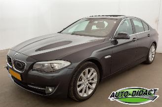 Coche accidentado BMW 5-serie 520i Automaat Leder Pano Clima Navi Upgrade Edition 2013/5