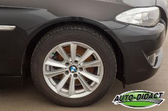 BMW 5-serie 523i Automaat Clima Navi Leder Elek dak High Executive picture 36