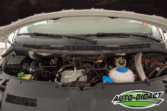 Volkswagen Transporter Kombi 2.0 TDI Airco 9 persoons picture 23