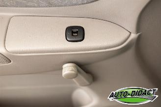 Mazda Premacy 1.8 picture 10