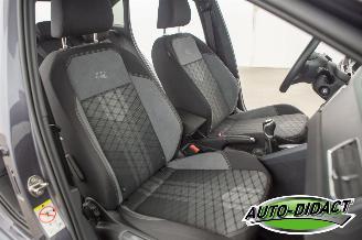 Volkswagen Taigo 1.0 TSI 7407 km R-Line Business picture 19