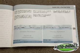 Peugeot 208 1.2 Airco Navi picture 28