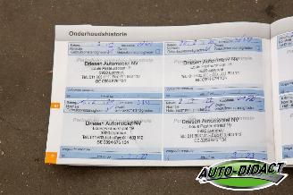 Peugeot 2008 1.2 88.215 km Clima Navi Access picture 29