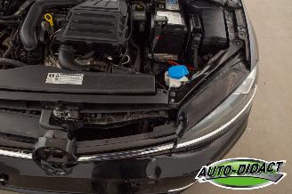 Volkswagen Golf 1.0 TSI Clima Navi Camera picture 33