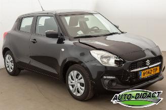 Suzuki Swift 1.2 45.886 km Airco Comfort Smart Hybrid picture 2