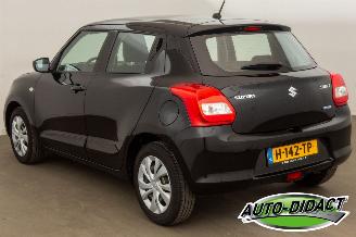 Suzuki Swift 1.2 45.886 km Airco Comfort Smart Hybrid picture 3